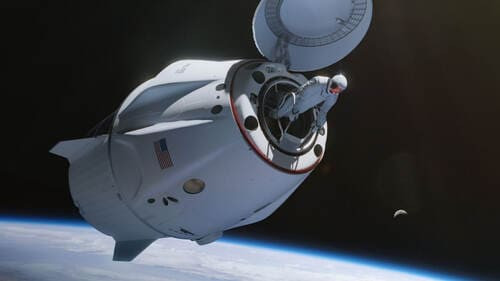 SpaceX космосга сайёҳларни олиб чиқишни бошлайди 